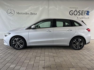 Gebraucht Mercedes B180 Progressive 136 PS (100 kW) 2023 Silber Van / Kleinbus