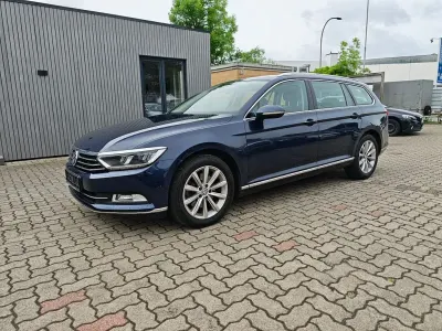 Gebraucht VW Passat Highline 120 PS (88 kW) 2015 Blau Kombi