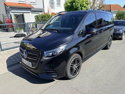 Second-hand Mercedes V300 Avantgarde 237 CP (174 kW) 2024 Negru Monovolum