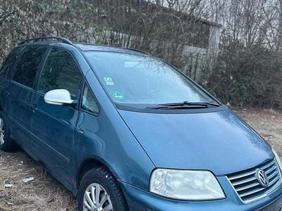 Usata VW Sharan 120 CV (88 kW) 2005 Blu Monovolume