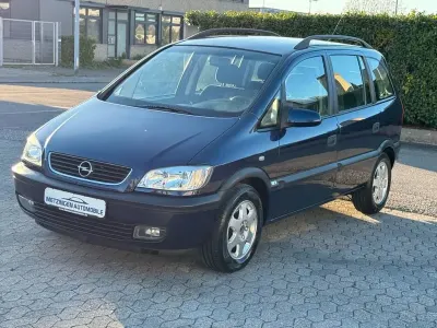 Brugt Opel Zafira Comfort 125 HK (91 kW) 2002 Blå MPV