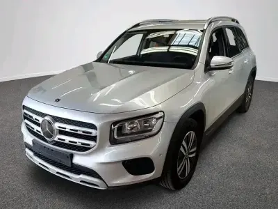 Gebraucht Mercedes GLB200 150 PS (110 kW) 2022 Silber SUV