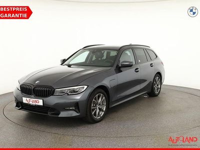Gebraucht BMW 330e Sport Line 252 PS (185 kW) 2021 Grau Kombi