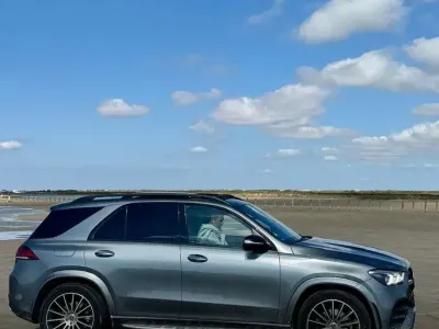 Gebraucht Mercedes GLE400 AMG line 330 PS (242 kW) 2023 Grau SUV
