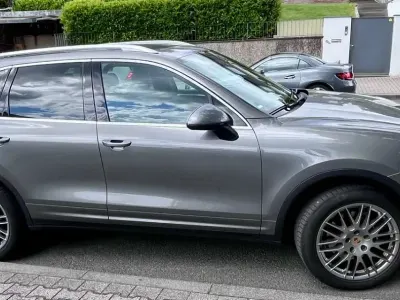 Gebraucht Porsche Cayenne 262 PS (192 kW) 2016 Grau SUV