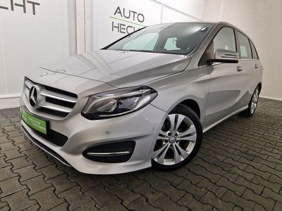 Gebraucht Mercedes B180 Urban 109 PS (80 kW) 2016 Silber Van / Kleinbus