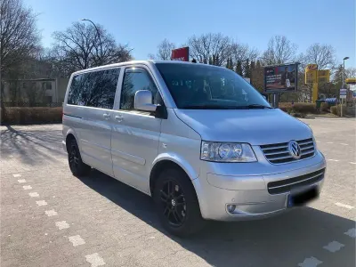 Begagnad VW T5 Highline 174 HK (127 kW) 2007 Silver Van