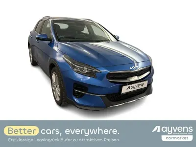Gebraucht Kia XCeed Spirit 105 PS (77 kW) 2022 Blau SUV