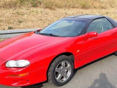 Gebraucht Chevrolet Camaro 288 PS (211 kW) 2001 Rot Coupé