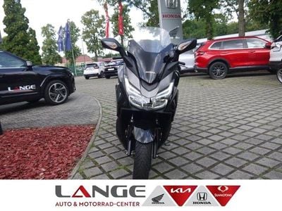 Honda e