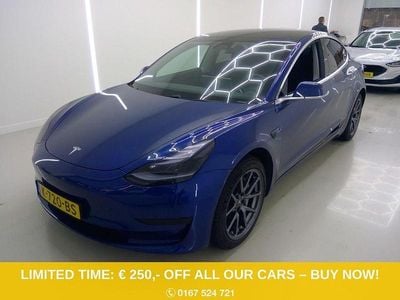 Blau Gebraucht 2020 Tesla Model 3 Standard Range Limousine | 18.900 € (Guter Preis)