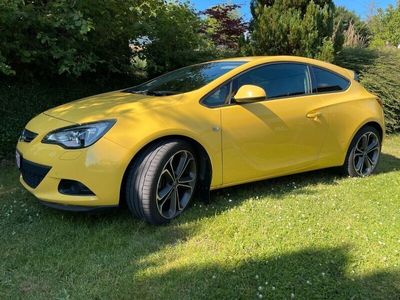 Opel Astra GTC