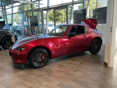 Neu Mazda MX5 Homura-Line 136 PS (100 kW) 2026 Rot Cabrio
