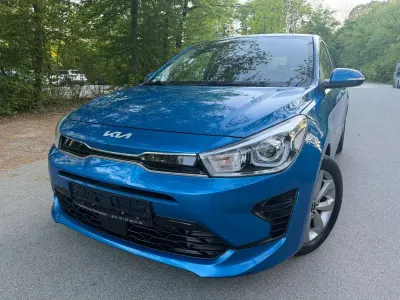 Gebraucht Kia Rio Vision 84 PS (61 kW) 2022 Blau Limousine