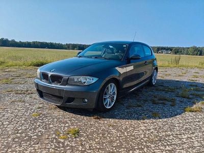 Gebraucht BMW 130 M Sport 265 PS (194 kW) 2007 Grau Kleinwagen