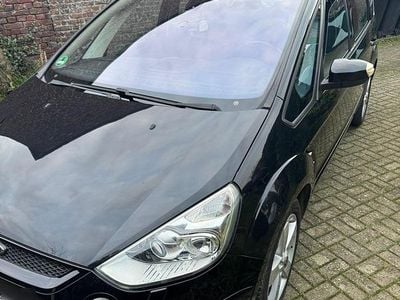 Schwarz Gebraucht 2009 Ford S-MAX S Van / Kleinbus | 4.500 € (Fairer Preis)