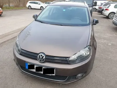Second-hand VW Golf VI Style 105 CP (77 kW) 2011 Maro Hatchback