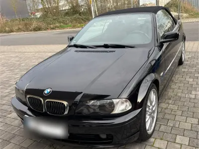 Gebraucht BMW 320 Cabriolet 170 PS (125 kW) 2001 Schwarz Cabrio