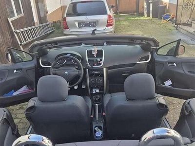 Gebraucht Peugeot 207 CC 120 PS (88 kW) 2014 Schwarz Cabrio