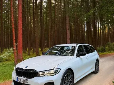 Gebraucht BMW 320 Performance 190 PS (139 kW) 2021 Weiß Limousine