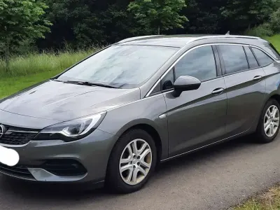 Gebraucht Opel Astra Elegance 122 PS (89 kW) 2019 Grau Kombi