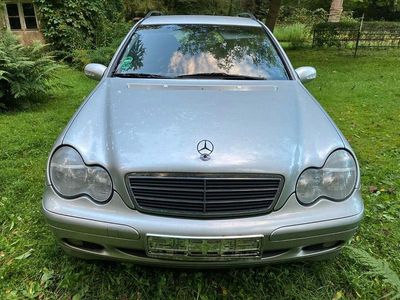 Mercedes C220
