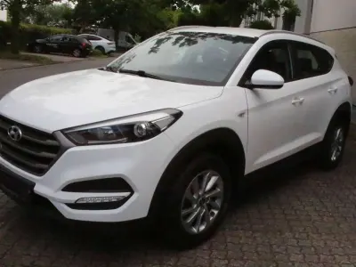Gebraucht Hyundai Tucson GO! 177 PS (130 kW) 2017 Polar white / sol SUV
