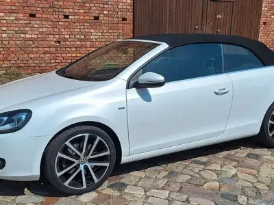Gebraucht VW Golf Cabriolet 140 PS (102 kW) 2014 Weiß Cabrio