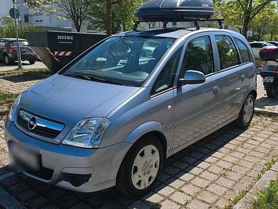 Usata Opel Meriva 90 CV (66 kW) 2006 Argento Monovolume