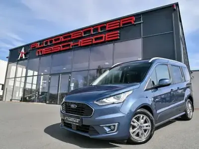 Gebraucht Ford Tourneo Connect Titanium 120 PS (88 kW) 2022 Blau Van / Kleinbus