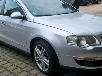 Gebraucht VW Passat 150 PS (110 kW) 2005 Silber Limousine