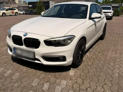 Gebraucht BMW 116 Advantage 109 PS (80 kW) 2016 Weiß Kleinwagen
