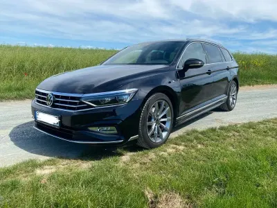 Gebraucht VW Passat R-line 190 PS (139 kW) 2022 Schwarz Kombi