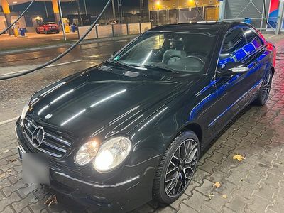 Gebraucht Mercedes CLK200 Avantgarde 163 PS (119 kW) 2006 Schwarz Coupé