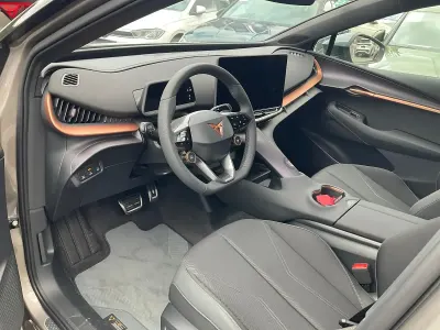 Neu Cupra Tavascan Endurance 210 kW (286 PS) 2026 Atacama desert metallic SUV