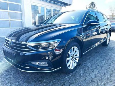 Gebraucht VW Passat Elegance 150 PS (110 kW) 2024 Schwarz Kombi