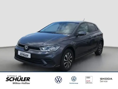 Gebraucht VW Polo Active 95 PS (69 kW) 2023 Grau Kleinwagen