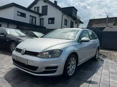 Gebraucht VW Golf VII 105 PS (77 kW) 2014 Grau Kombi