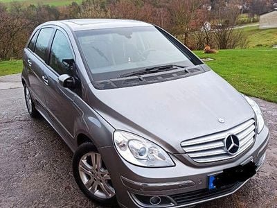 Gebraucht Mercedes 200 136 PS (100 kW) 2006 Silber Limousine