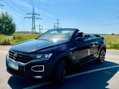 Gebraucht VW T-Roc Cabriolet R-line 150 PS (110 kW) 2021 Schwarz Cabrio