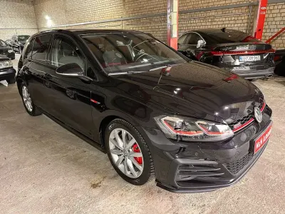 Gebraucht VW Golf VII GTI 245 PS (180 kW) 2018 Schwarz Limousine