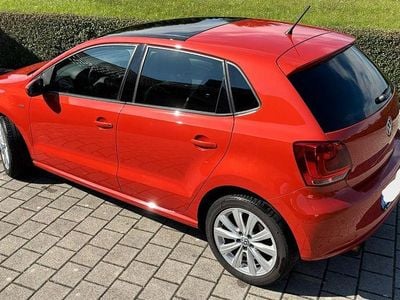 Begagnad VW Polo Life 90 HK (66 kW) 2013 Orange Halvkombi