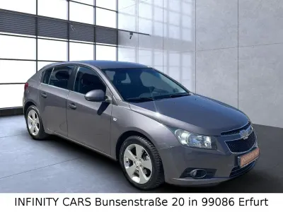 Usata Chevrolet Cruze LTZ 163 CV (119 kW) 2012 Grigio Utilitaria
