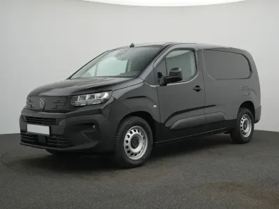 Gebraucht Peugeot Partner 131 PS (96 kW) 2025 Perlaneraschwarz Van / Kleinbus