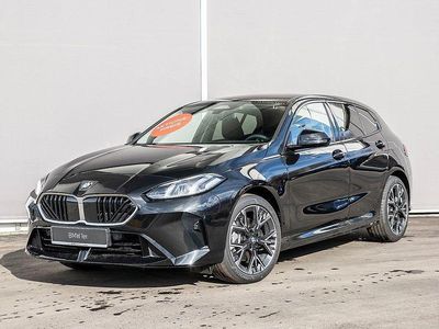 Neu BMW 120 Sport Line 170 PS (125 kW) 2025 Saphirschwarz Kleinwagen
