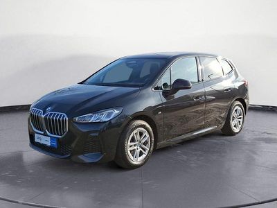 Schwarz Gebraucht 2024 BMW 218 Active Tourer Performance Van / Kleinbus | 31.820 € (Fairer Preis)