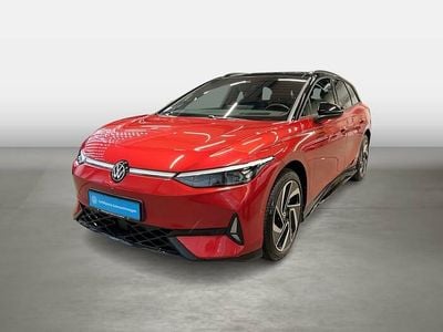 Kings red Gebraucht 2025 VW ID.7 GTX Kombi | 51.820 € (Guter Preis)