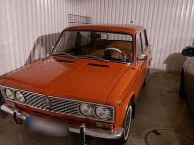 Usata Lada 2103 1976 Berlina