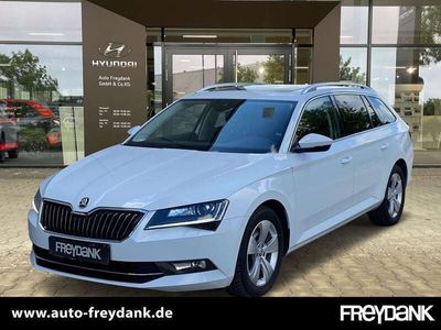 gebraucht Skoda Superb Combi 2.0 TDI Style AHK Pano Columbus ACC