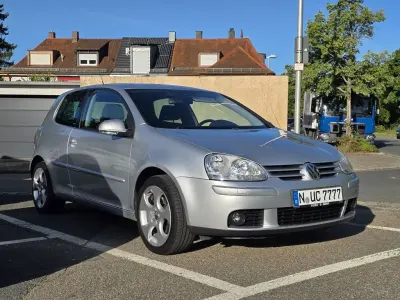 Gebraucht VW Golf VI Edition 80 PS (58 kW) 2008 Silber Kleinwagen